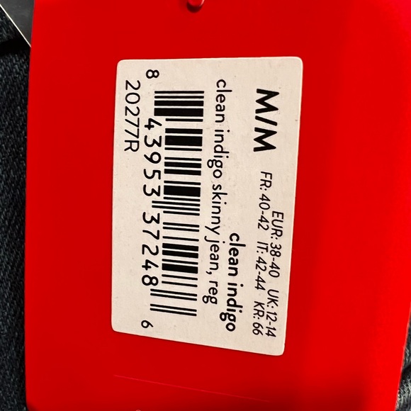 NWT Spanx Clean Indigo Skinny Jeans Size Medium - Picture 11 of 12